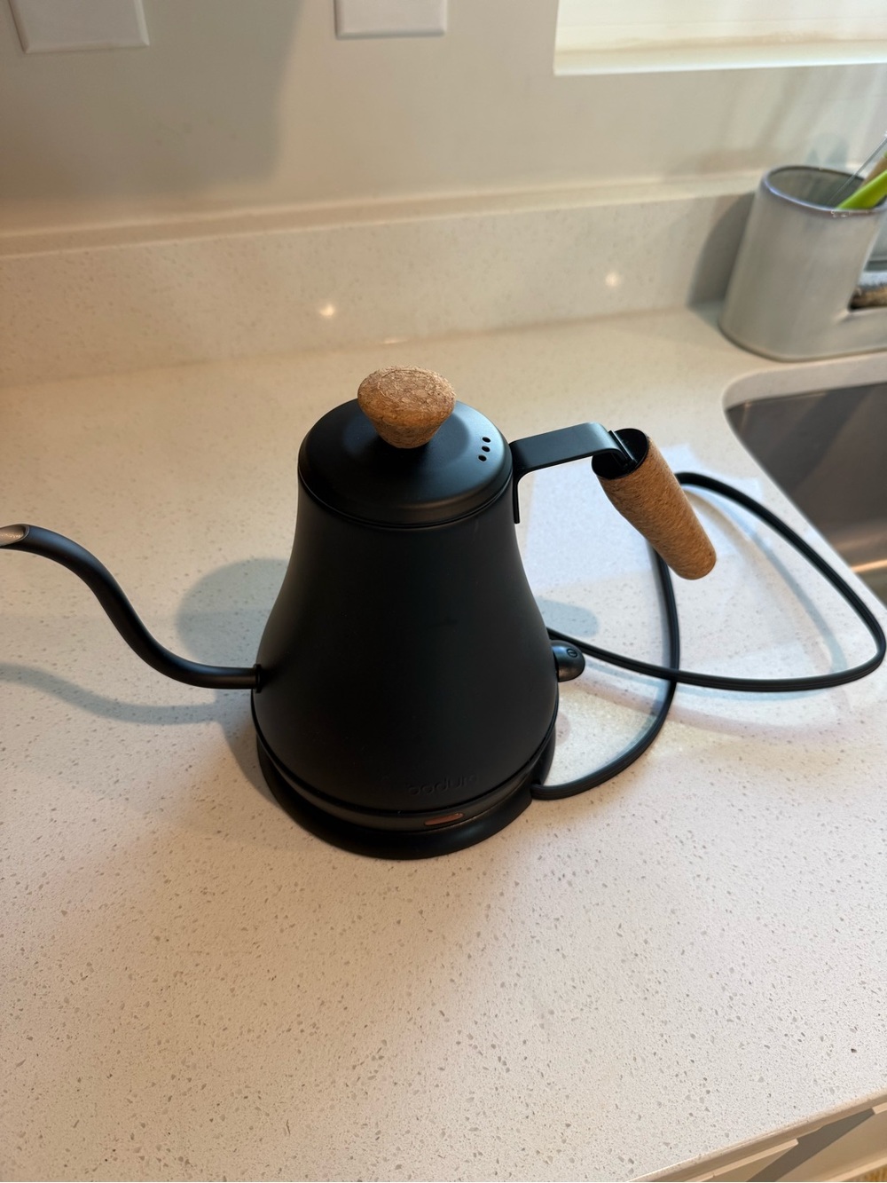 Bodum Black Gooseneck Electric Kettle with Cork Handle